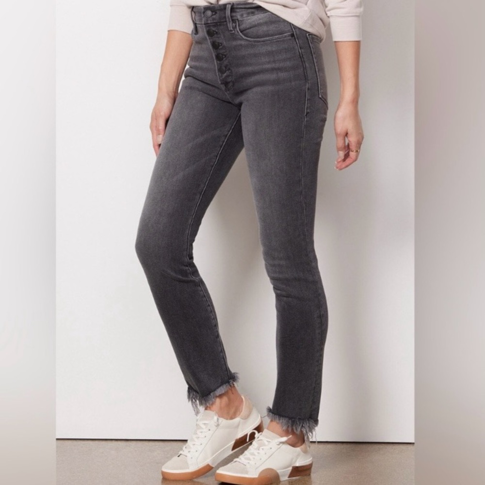 Good American High Waisted Women's Gray Frayed Hem Jeans